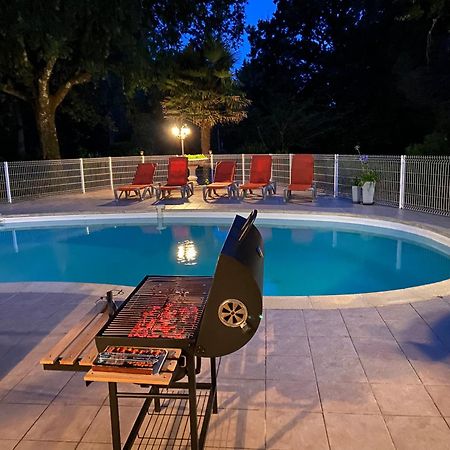 Villa 8 Personnes O Mes Anges Сен-Жулиен-ан-Борн Екстериор снимка