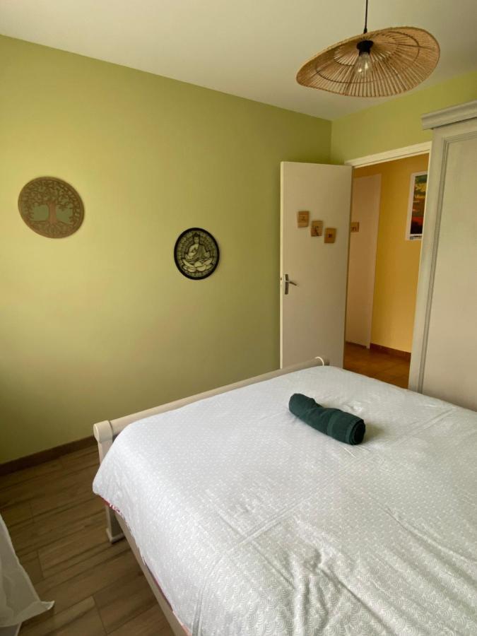 Villa 8 Personnes O Mes Anges Сен-Жулиен-ан-Борн Екстериор снимка